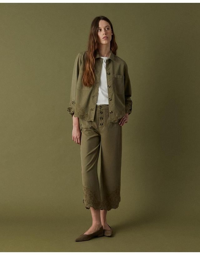 스페라 스페라 밑단 자수 크롭 와이드 팬츠 58405102664 520 KAKI 카키 착용컷