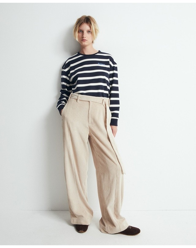 스페라 스페라 코듀로이 와이드 벨트 팬츠 58405004084 BEIGE 베이지 착용컷