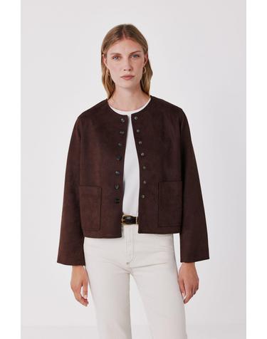 꼬르떼피엘 스웨이드 이펙트 크롭 자켓 6614811 MARRON OSCURO