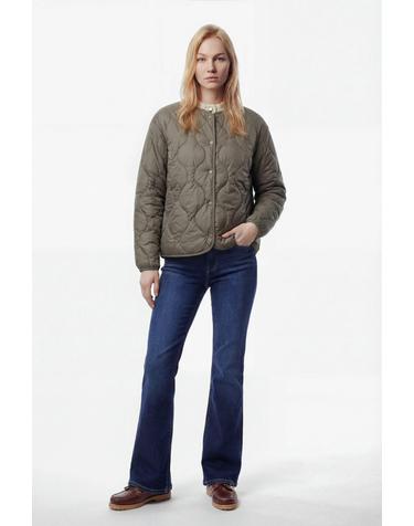 빌라 퀼팅 라운드넥 초경량 패딩 자켓 7930221 BEIGE
