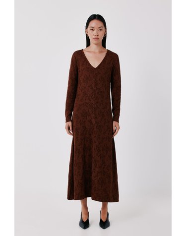 꼬르떼피엘 자카드 니트 V넥 롱 원피스 5204373 MARRON OSCURO