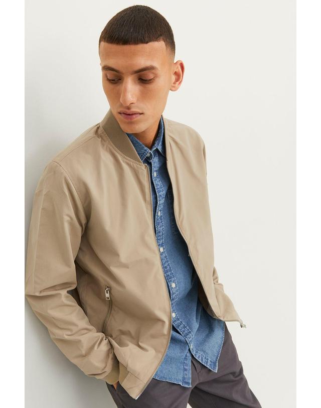 꼬르떼피엘 잭앤존스 집업 포켓 봄버 자켓 7150472 BEIGE 베이지 착용컷