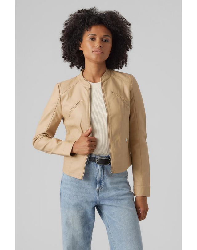 꼬르떼피엘 베로모다 베이지 레더라이크 테크니컬 집업 재킷 7930095 BEIGE 착용컷