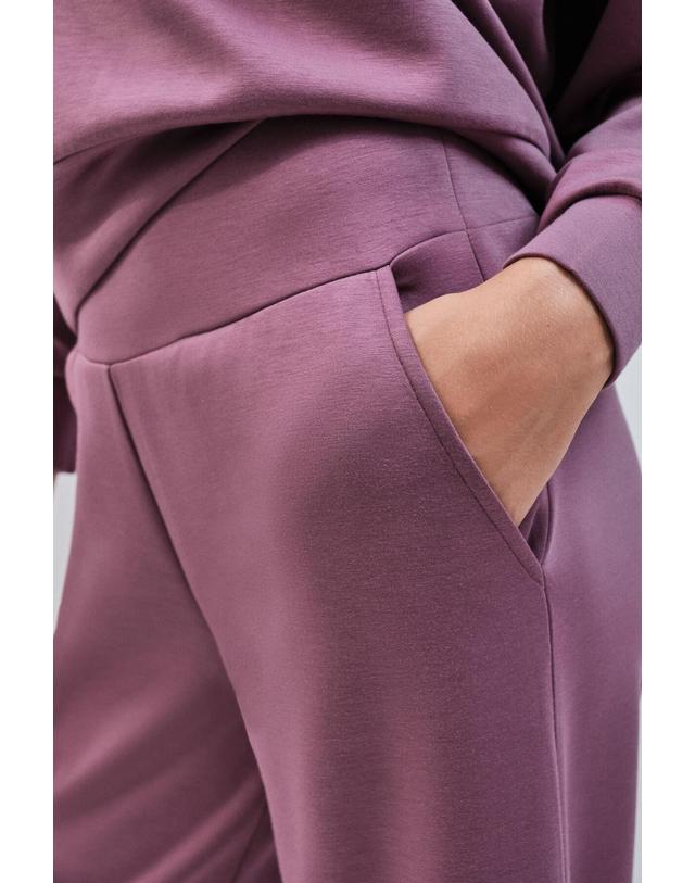 꼬르떼피엘 대시 앤 스타즈 하이라이즈 모달 와이드 팬츠 5174122 MORADO/LILA 퍼플 착용컷