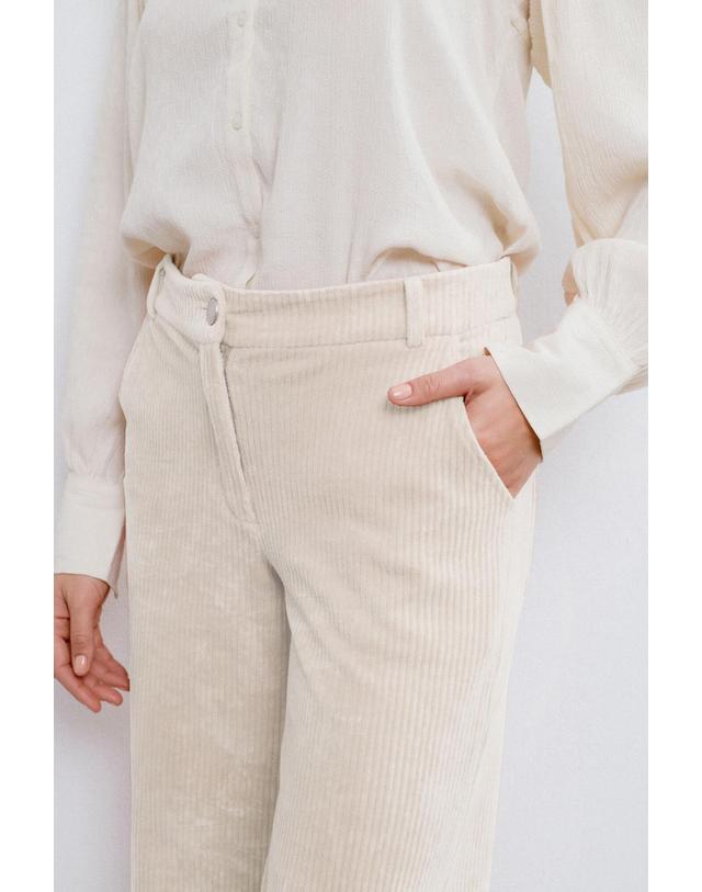 꼬르떼피엘 빌라 코듀로이 와이드 스트레이트 팬츠 6398272 BEIGE 아이보리 착용컷