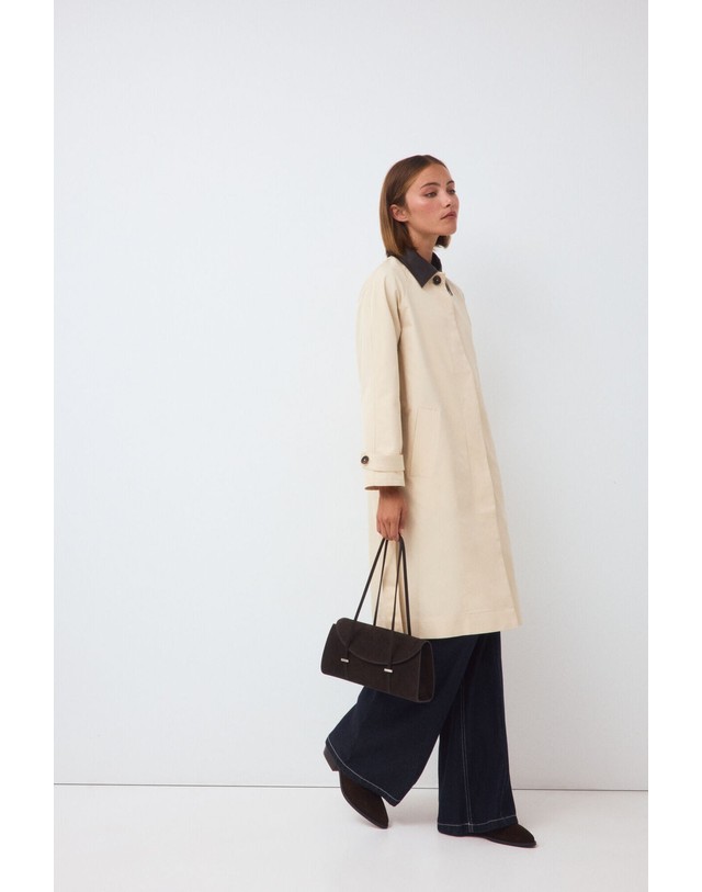 꼬르떼피엘 페드로 델 이에로 배색 칼라 롱 트렌치 코트 8574853 BEIGE 베이지 착용컷