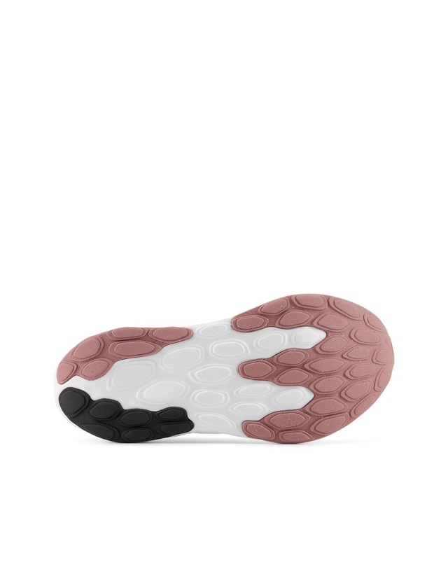 꼬르떼피엘 뉴발란스 520 v9 쿠셔닝 러닝화 4185552 BEIGE 베이지 착용컷