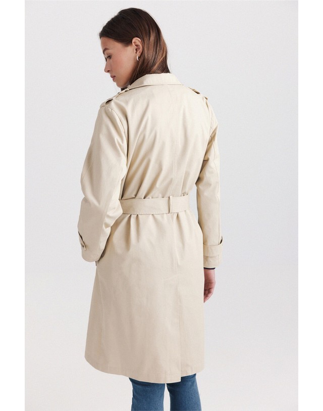꼬르떼피엘 스프링필드 더블 버튼 벨트 트렌치 코트 8234667 BEIGE 베이지 착용컷