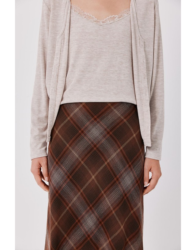 꼬르떼피엘 꼬르떼피엘 체크 플레어 롱 스커트 5804748 ESTAMPADO MARRON 브라운 착용컷