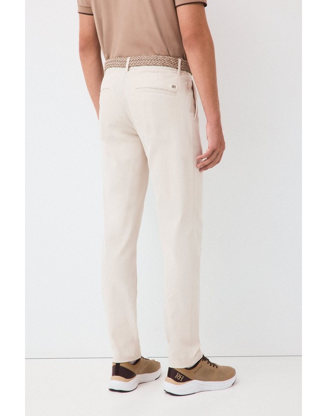 꼬르떼피엘 페드로 델 이에로 테크니컬 골프 치노 팬츠 3754014 BEIGE 베이지 착용컷