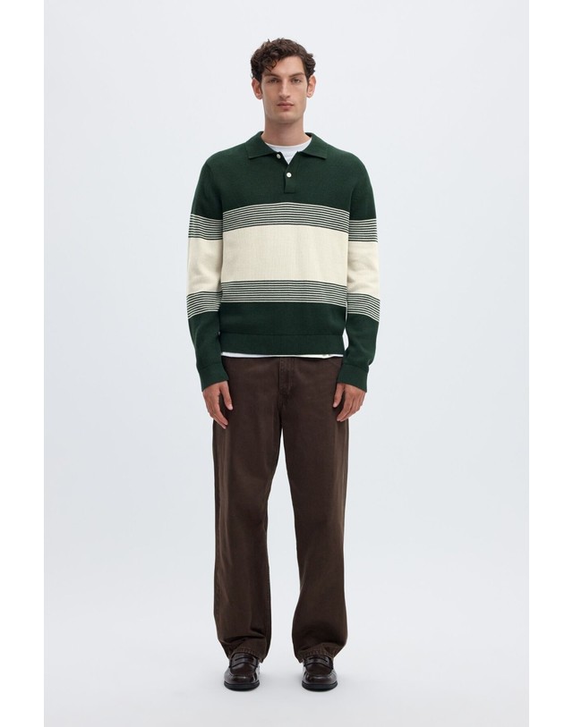 꼬르떼피엘 셀렉티드 스트라이프 순면 폴로 니트 탑 3734040 VERDE OSCURO 그린 착용컷