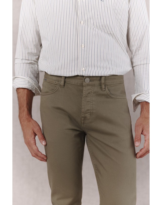 꼬르떼피엘 오오티오 슬림핏 5포켓 데님 팬츠 1634006 KAKI 카키 착용컷