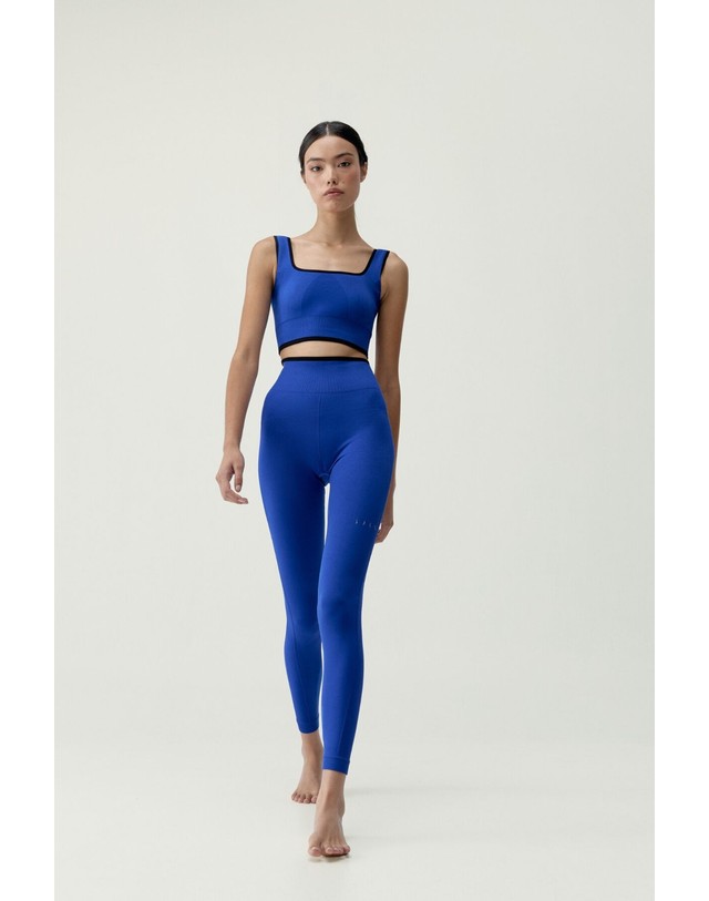 꼬르떼피엘 본리빙요가 배색 파이핑 스포츠 브라 탑 8184720 AZUL 블루 착용컷