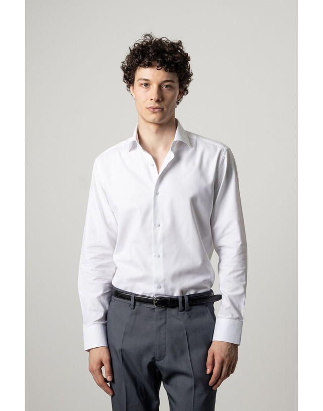 꼬르떼피엘 푸로에고 레귤러핏 긴팔 정장 셔츠 8304159 BLANCO 화이트 착용컷