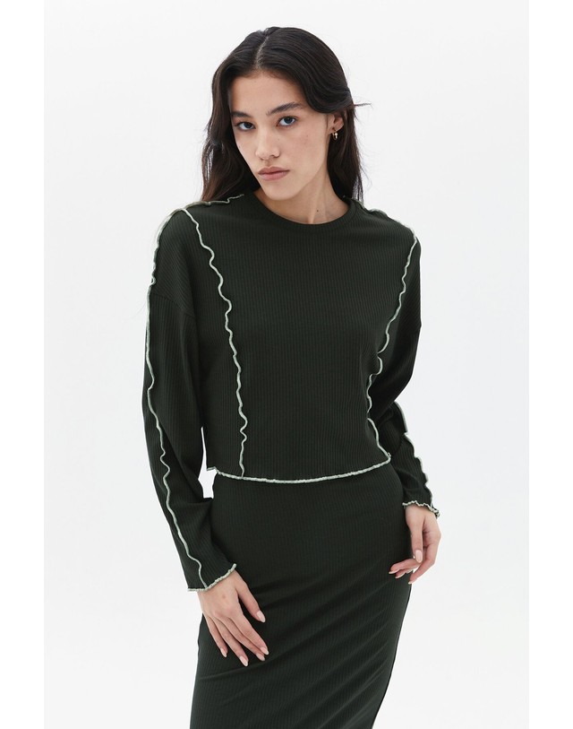 꼬르떼피엘 오엑스오 라운드넥 스티치 니트 탑 0154490 VERDE 그린 착용컷