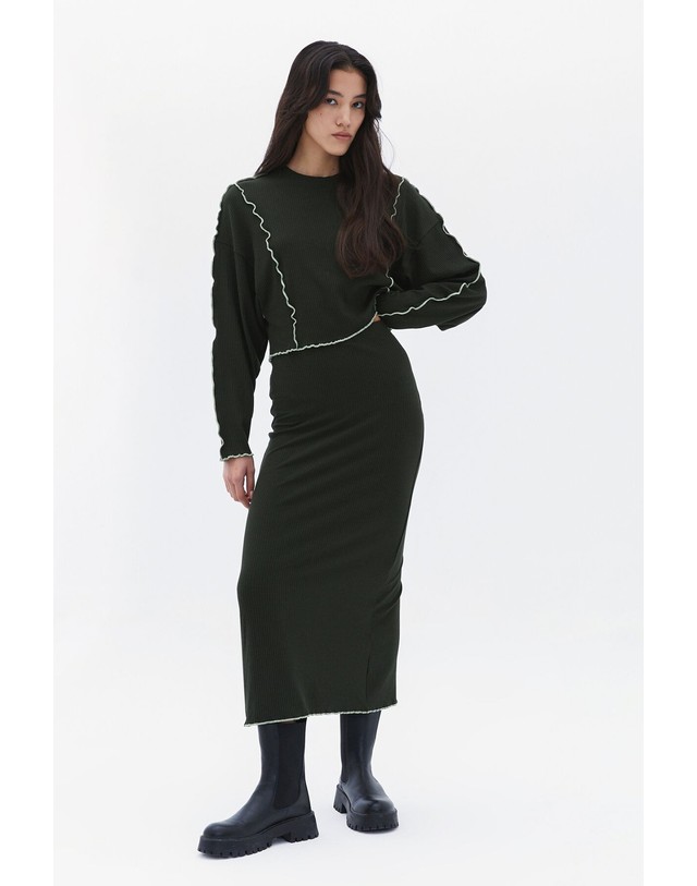 꼬르떼피엘 오엑스오 라운드넥 스티치 니트 탑 0154490 VERDE 그린 착용컷