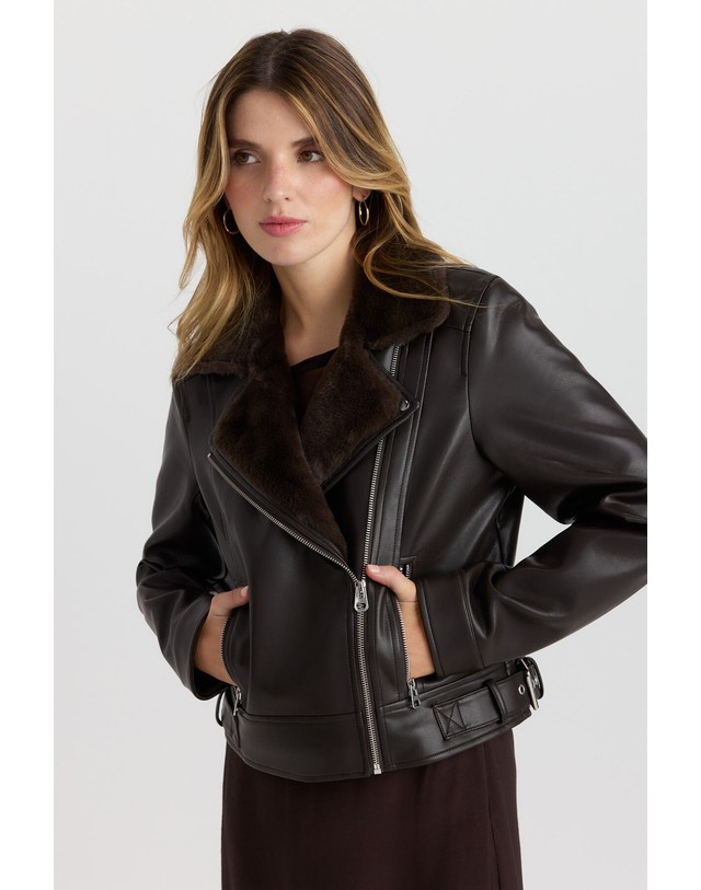 꼬르떼피엘 베로모다 퍼 카라 라이더 자켓 6434406 MARRON OSCURO 초콜릿 착용컷