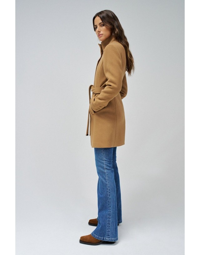 꼬르떼피엘 살사진스 슬림핏 울 벨트 코트 6031232 BEIGE 카멜 착용컷