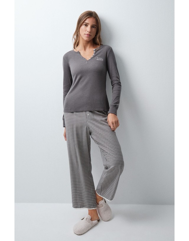 꼬르떼피엘 우먼시크릿 골지 헨리넥 버튼 긴팔 티셔츠 3274534 GRIS 그레이 착용컷