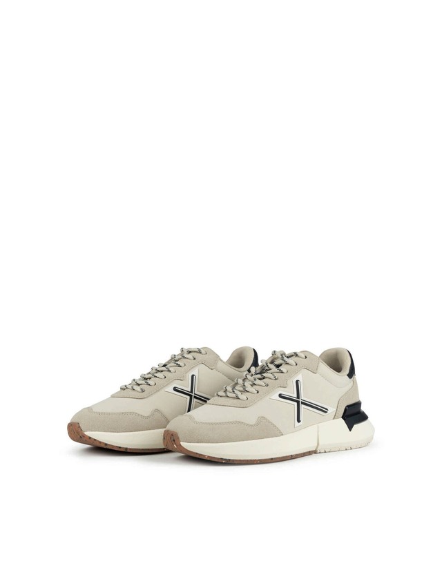 꼬르떼피엘 무니치 버서스 청키 스니커즈 1524776 BEIGE 베이지 착용컷