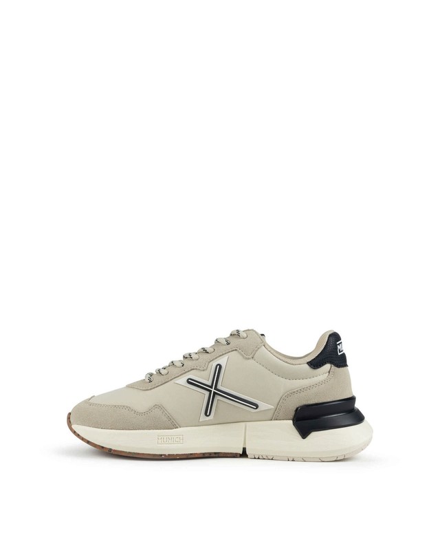 꼬르떼피엘 무니치 버서스 청키 스니커즈 1524776 BEIGE 베이지 착용컷