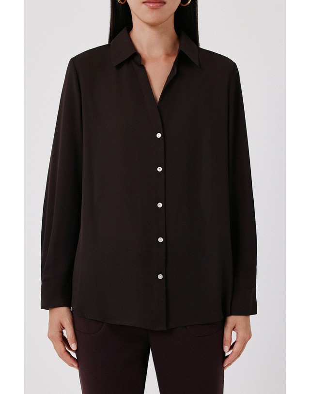 꼬르떼피엘 꼬르떼피엘 크레이프 플루이드 블라우스 5704248 MARRON OSCURO 초콜릿 착용컷