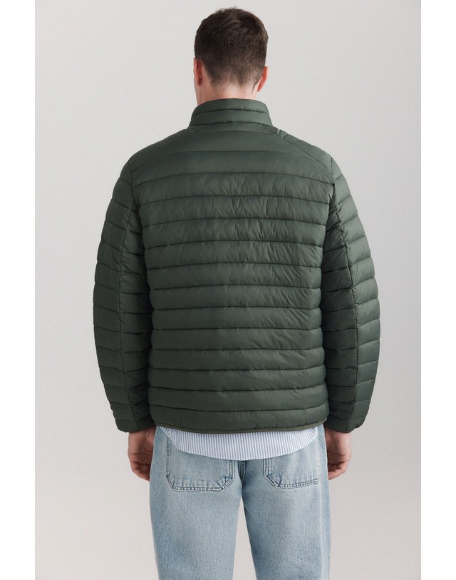 꼬르떼피엘 스프링필드 퀼팅 하이넥 경량 패딩 자켓 0954306 VERDE 그린 착용컷