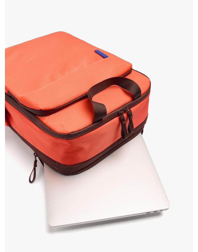 팔포이즈 팔포이즈 13인치 노트북 나일론 백팩 248347 ORANGE 오렌지 착용컷