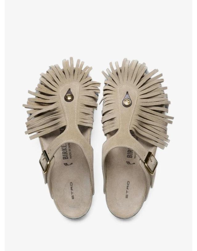 버켄스탁 [해외직구] 버켄스탁 x Etro Gizeh fringed suede sandals WS4F0059AP12SM0724 착용컷