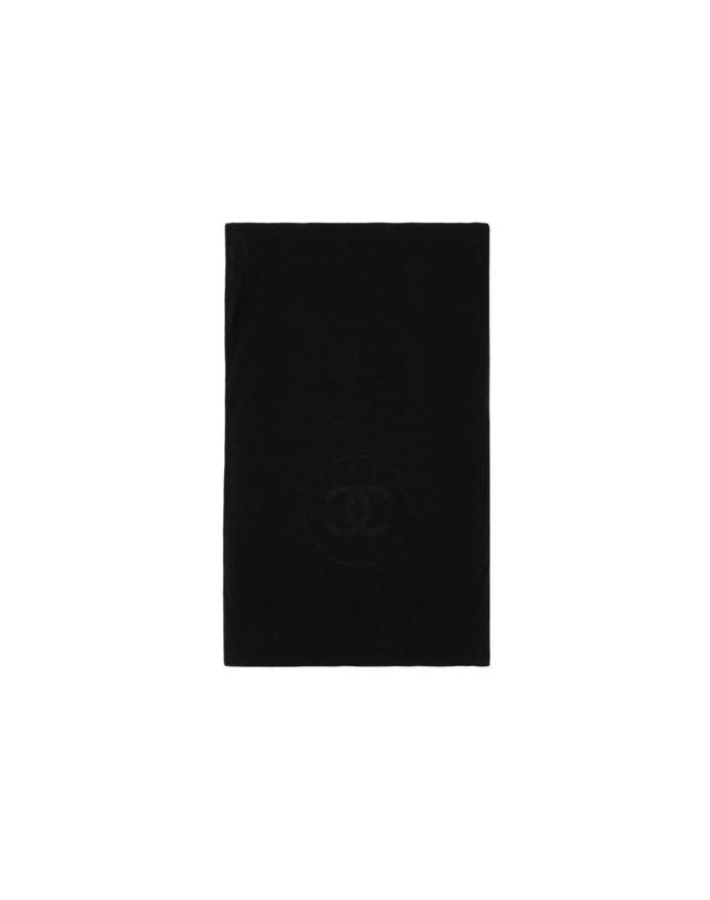 샤넬 [해외직구] 샤넬 스카프 캐시미어 실크 블랙 아이보리 A52032-X01249-C2677 착용컷