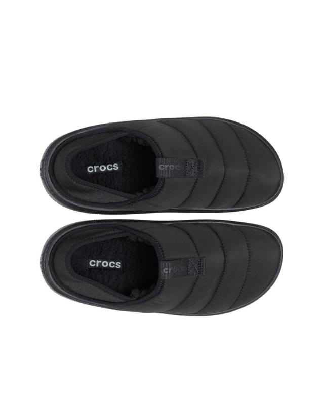 크록스 [해외직구] 크록스 클래식 퍼프 모크 블랙 블랙 210706-060 착용컷