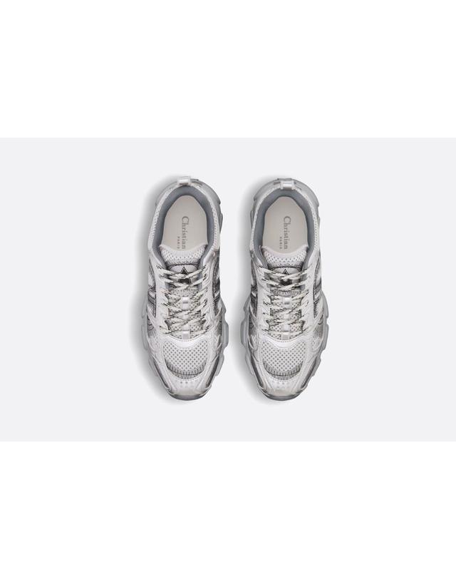 디올 [해외직구] 디올 Dior Chrono 스니커즈KCK414TRL_S59K 착용컷