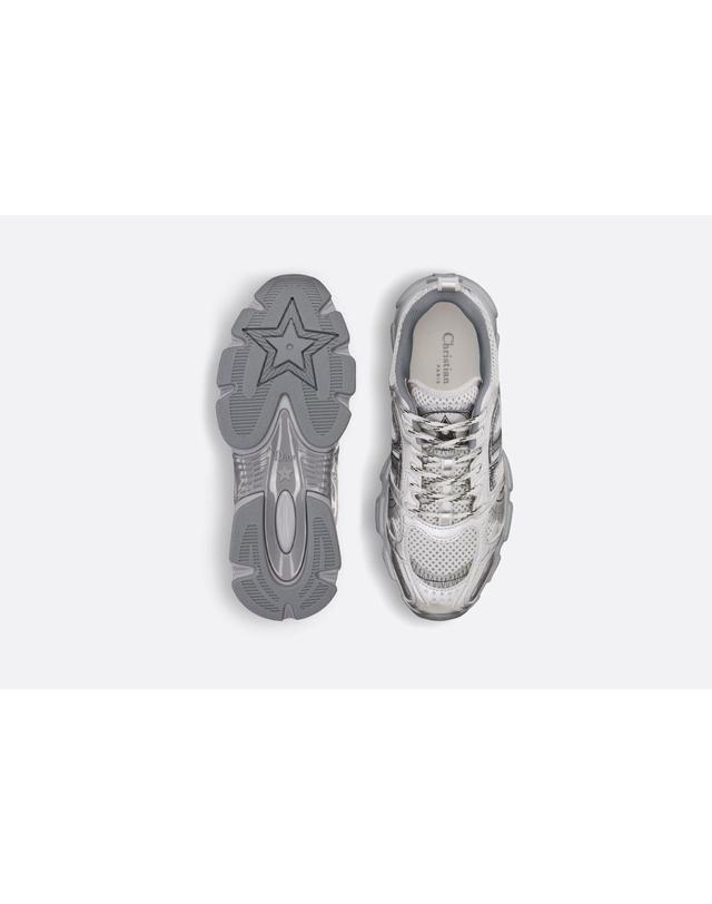 디올 [해외직구] 디올 Dior Chrono 스니커즈KCK414TRL_S59K 착용컷