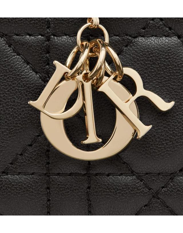 디올 [해외직구] 디올 Lady Dior Jasmine 카드 지갑S0074ONMJ_M900 착용컷