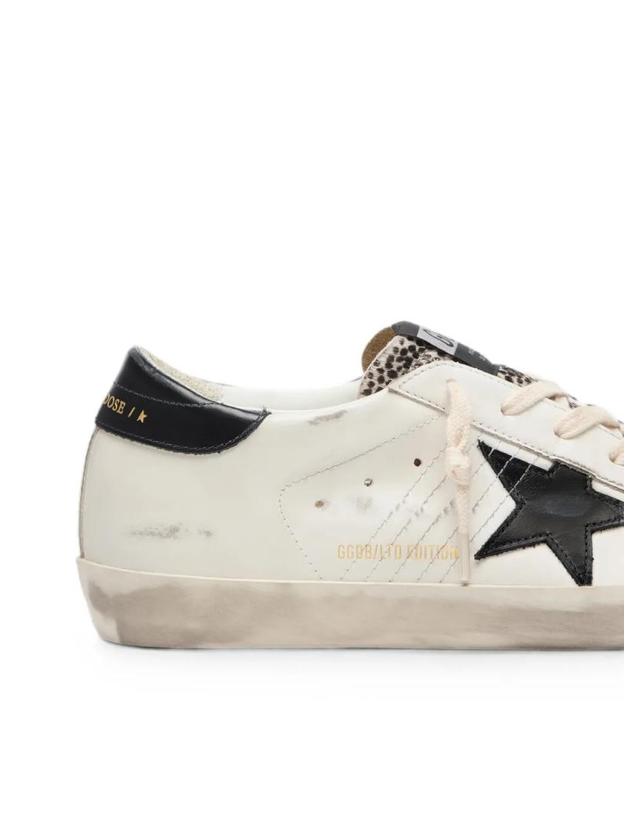 골든구스 [해외직구] 골든구스 Super Star LTD in white leather with black star and pony skin details sneakers GWF00101F008513 착용컷