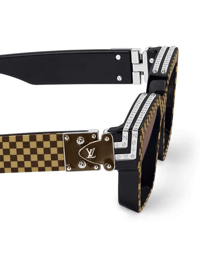 루이비통 [해외직구] 루이비통 1 1 Millionaires Damier Pop Sunglasses LVU7624FBCKZZZZZ00 착용컷