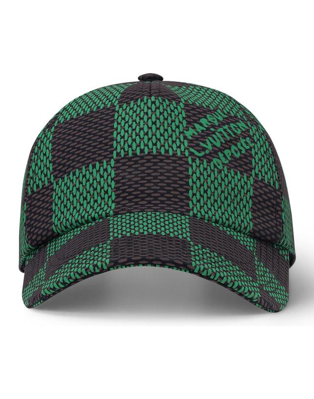 루이비통 [해외직구] 루이비통 Damier Pop Cap LVUKYJJVGEES2AAA00 착용컷