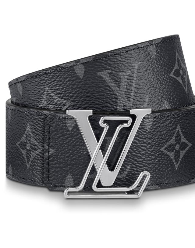 루이비통 [해외직구] 루이비통 LV Line 40mm Reversible Belt LVU5P6W2BCKKIA1A00 착용컷