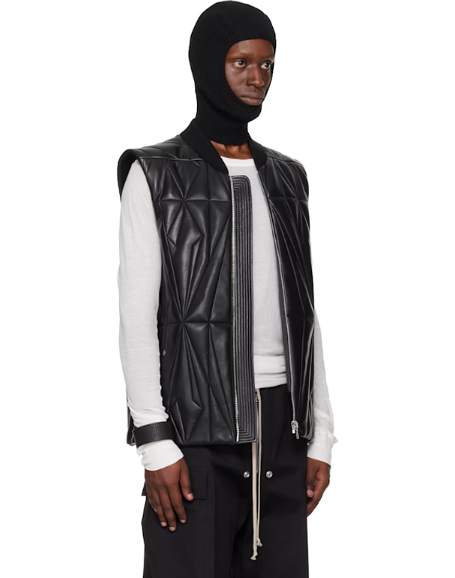 릭오웬스 [해외직구] 릭오웬스 패딩 Moncler 블랙 지오카모 플라이트 가죽 베스트 261232M178015 착용컷