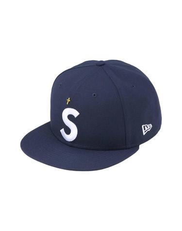 [해외직구] 슈프림 골드 크로스 S 로고 뉴에라 라이트 네이비   24SS 243053
