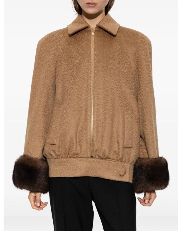 발렌티노 가라바니 발렌티노가라바니 [해외직구] Valentino Garavani 긴소매 재킷 BCJ8J52RF 착용컷