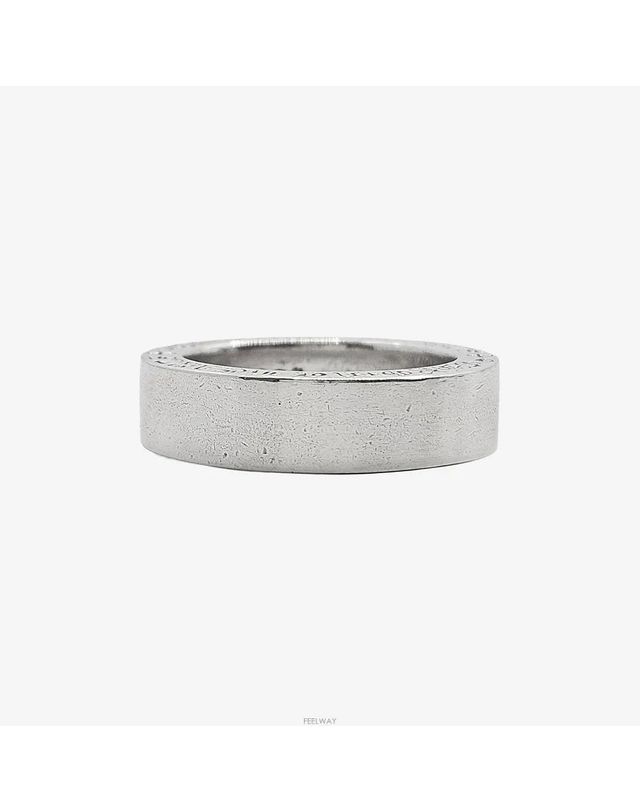 크롬 하츠 [중고명품] 크롬하츠 중고 플레인 스페이스링 13호 PW3RETG6 161554570 착용컷