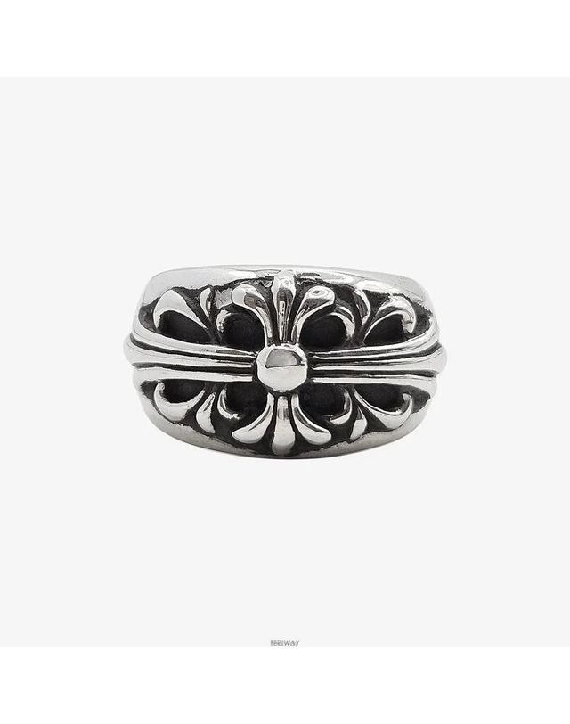 크롬 하츠 [중고명품] 크롬하츠 중고 플로랄 크로스링 19호 3Z4477WF 161554642 착용컷
