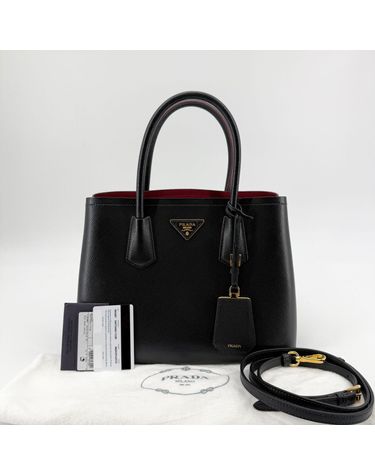 [중고명품] 프라다 블랙 레드 사피아노 레더 두블레 토트 겸 숄더백 1BG887 2A4A F0LJ4 160664653
