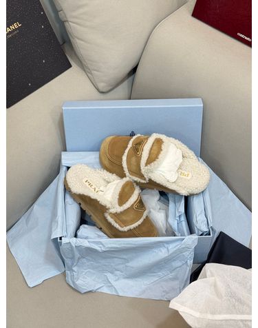 프라다 [중고명품] 프라다 새상품 스웨이드 시어링 슬리퍼 35사이즈 163192135