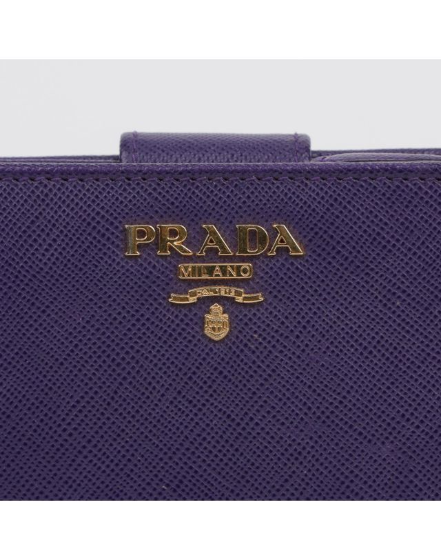 프라다 [중고명품] 프라다 메탈로고 중지갑 158314954 착용컷