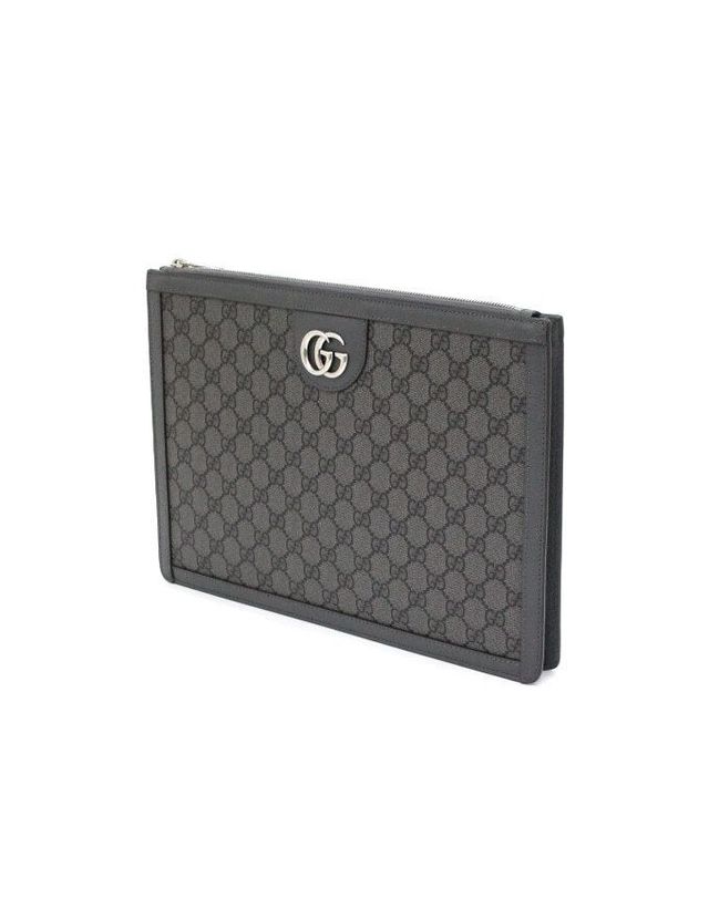 구찌 [중고명품] [중고명품] 구찌 GG 포트폴리오 케이스 클러치백 가로 34cm / 세로 24cm / 폭 4cm 152892449 착용컷