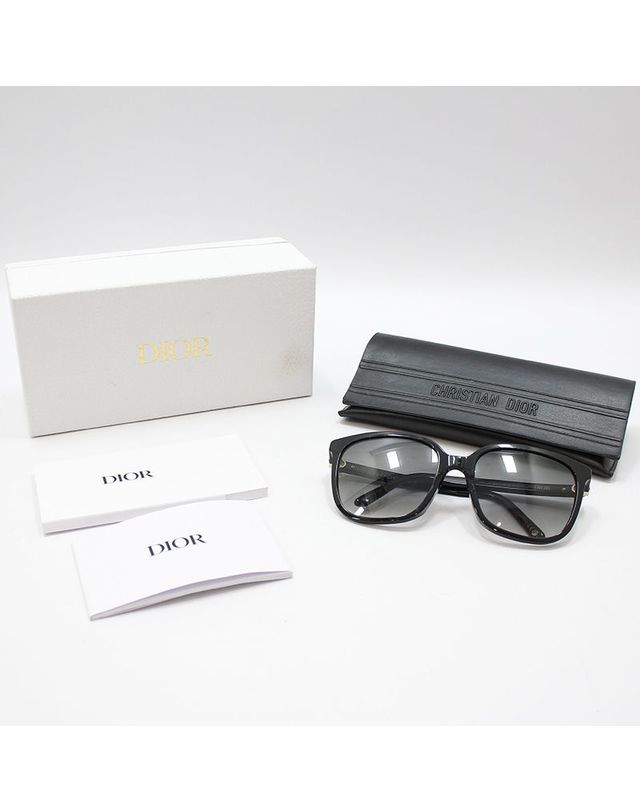 디올 [중고명품] [중고명품] 디올 여성 블랙 아세테이트 선글라스 CD 힌지 장식 160483962 착용컷