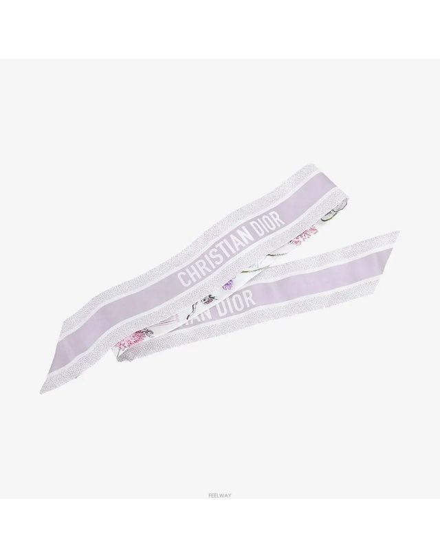 디올 [중고명품] [중고명품] 디올 ABC 칼랑코에 미차 방도 트윌리 실크 스카프 퍼플 화이트 160682465 착용컷