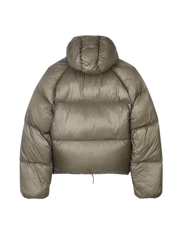 로아 [명품] 로아 라이드 700 필 파워 여성 패딩 다크 페이디드 그린 148395126 착용컷